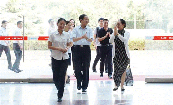 荣程主席张荣华：db电竞是一家用心、用情做事的企业！