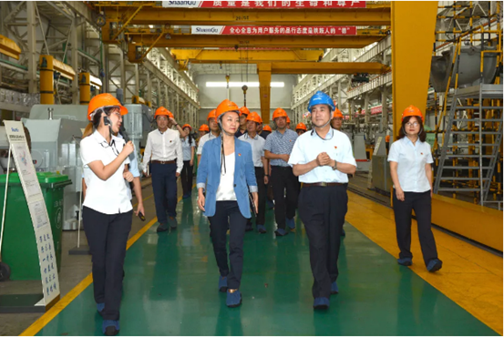 西安高新技术产业开发区管委会副主任韩红丽一行来访db电竞